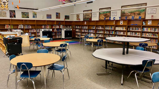 View Acres Elementary School Media Center in Milwaukie