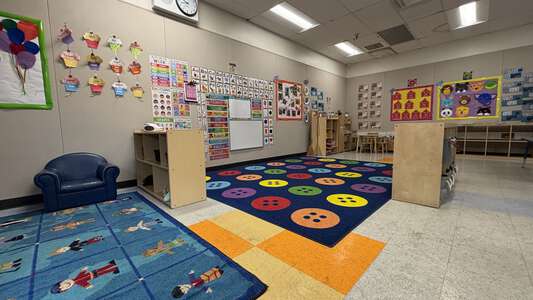 Horace Mann Children's Center Classroom Standard in Burbank 3