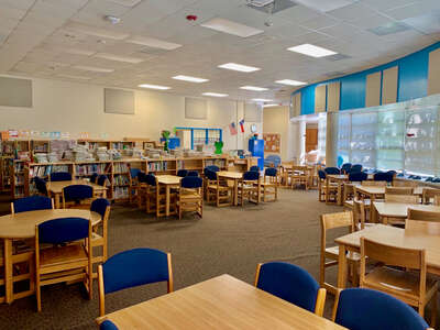 Harris R P Elementary Library in Houston