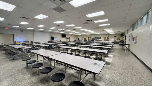 Head Elementary School Cafeteria in Lilburn 3