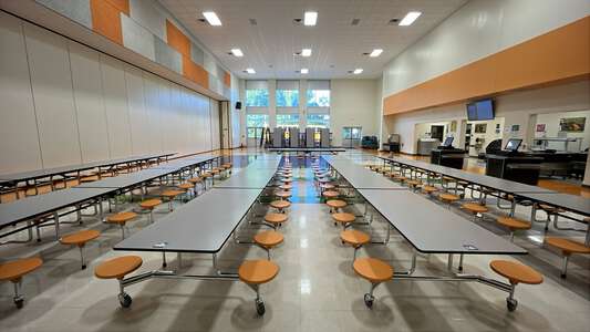 Esperanza Global Academy Dining in Charlotte 2