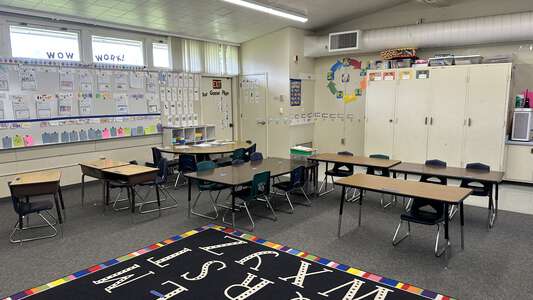 Davis Elementary School Classroom Standard in Stockton
