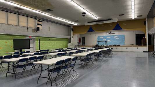 Hosler Middle School Auditorium in Lynwood