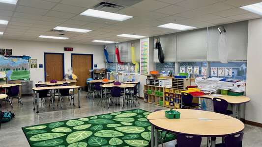 C.F. Carr Elementary School Classroom Standard in Dallas