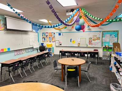 Park Glen Elementary School Classroom Standard in Fort Worth