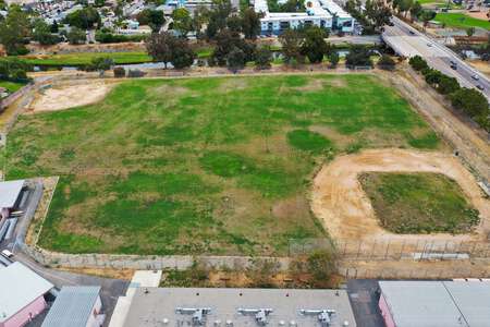 Barnard Mandarin Magnet Elementary School Field - Baseball (Joint Use) in San Diego