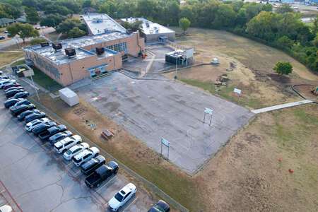 William Brown Miller Elementary School Outdoor Basketball Courts in Dallas