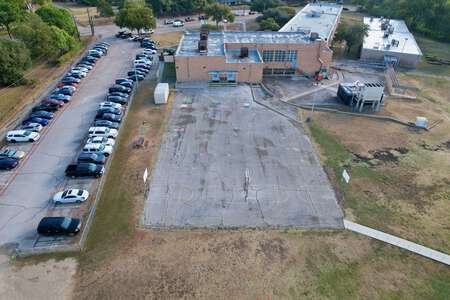 William Brown Miller Elementary School Outdoor Basketball Courts in Dallas