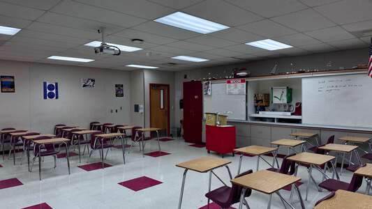 Elsinore High School Classroom Standard in Wildomar 3