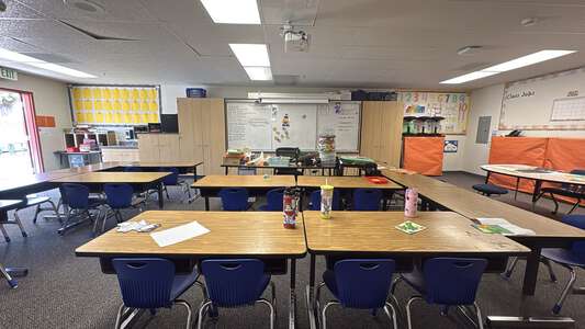 Maryland Elementary School Classroom Standard in Vista 3
