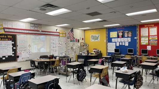 DeSoto Elementary School (1081) Classroom Standard in Tampa