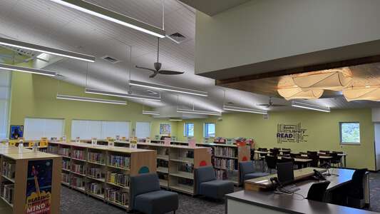 Peter Kirk Elementary School Library in Kirkland
