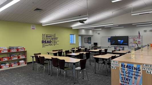 Peter Kirk Elementary School Library in Kirkland