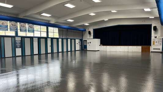 Highland Elementary Cafeteria / Multi-Purpose Room in Seaside