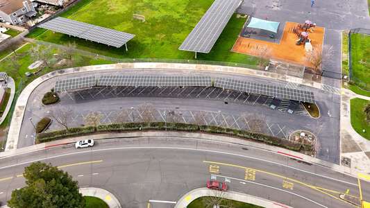 Gretchen Higgins Elementary School Parking Lot - Field in Dixon