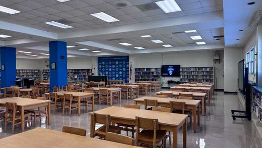 Miami Lakes Center & Tech College Library in Miami Lakes