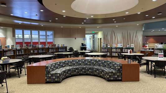 Portola Springs Elementary School Library in Irvine