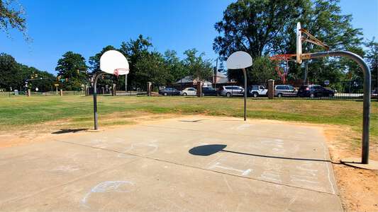 Hyatt Park Elementary School Outdoor Basketball Courts in Columbia