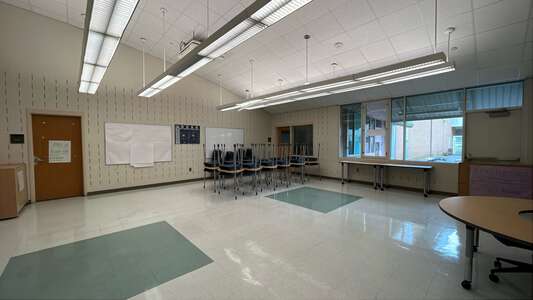 Cleveland Avenue Elementary School Classroom Standard in Atlanta 2