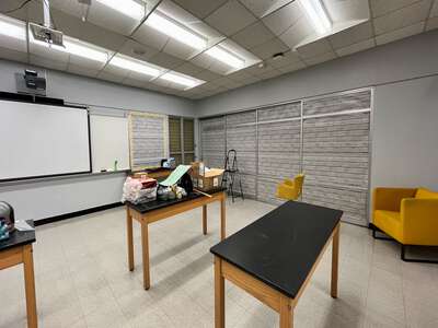 Joe Hall Elementary School Classroom Standard in Miami