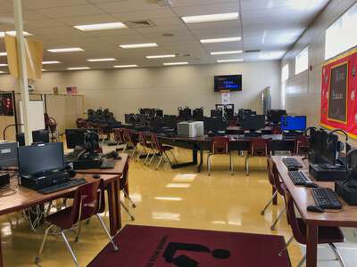 Hammond Elementary School (0102) Library in Odessa
