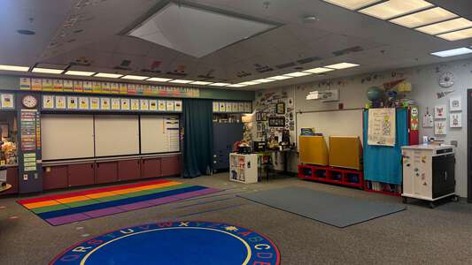 Kinoshita Elementary School Classroom Standard in San Juan Capistrano