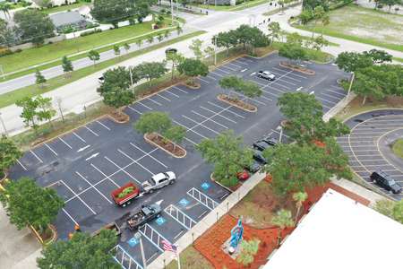 Lee Magnet Middle School Parking Lot 1 in Bradenton