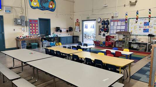 Loma Portal Elementary Cafeteria in San Diego