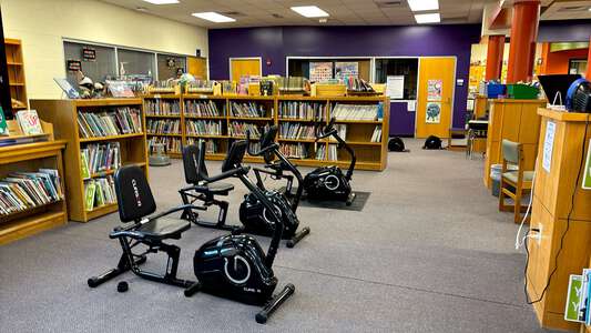 Price-Harris Communications Magnet Elementary School Library in Wichita 4