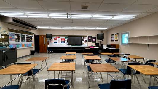 John Ehret High School Classroom Standard in Marrero 2