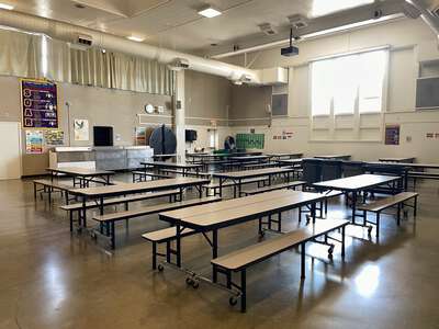 Las Palmas Elementary School East Multi Purpose Room in Sacramento