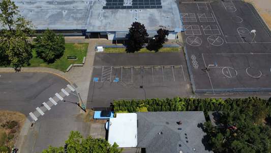 Buena Vista Spanish Immersion School Parking Lot in Eugene