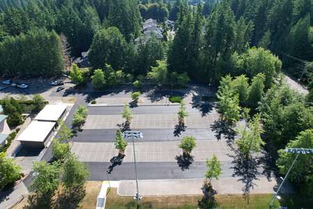 Inglewood Middle School Parking Lot - Main in Sammamish