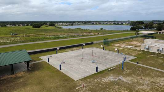 Chain of Lakes Elementary School Outdoor Basketball Courts in Winter Haven 5