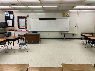 Hawkes Bluff Elementary School Classroom Standard in FT Lauderdale