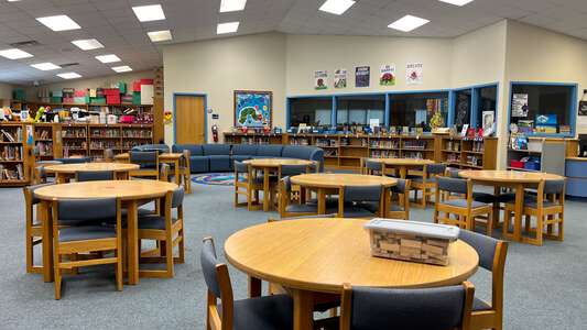 Benson Elementary School Library in Benson