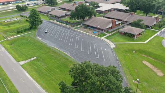 Centennial Elementary School Parking Lot - Buses in Dade City