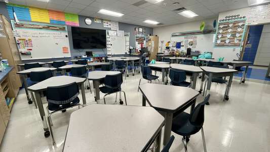 Hanby Elementary School Classroom Standard in Mesquite