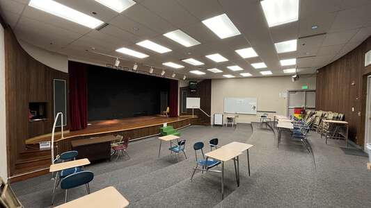 Kilo Middle School Theater - Little in Auburn