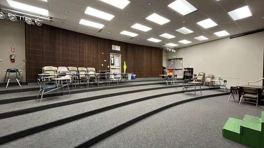 Kilo Middle School Theater - Little in Auburn