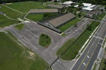 Parking Lot - Side (Near Bus Loop) (3 hr min)