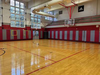Woodrow Wilson High School Gymnasium in Dallas 2