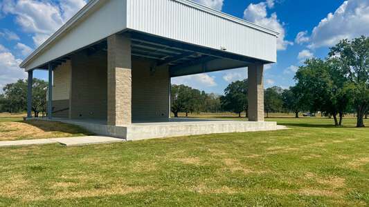 Independence Park Stage & Lawn Full Day (6AM-10PM) in Pearland