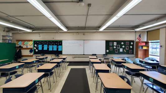 Cedar Bluff Middle School Classroom Standard in Knoxville 3