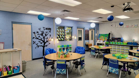 Montclair Elementary School Classroom Standard in Orange Park