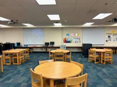 Riverside Middle School Library in Fort Worth