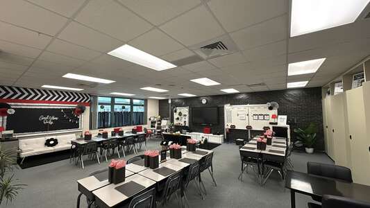 Chocachatti Elementary School Classroom Standard in Spring Hill 3