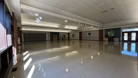 Willamette High School Cafeteria in Eugene 2
