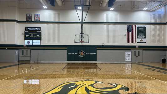 Benbrook Middle-High School in Benbrook Texas Slideshow Image 6