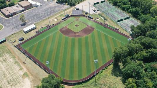 Del City High School Baseball Stadium in Del City 2